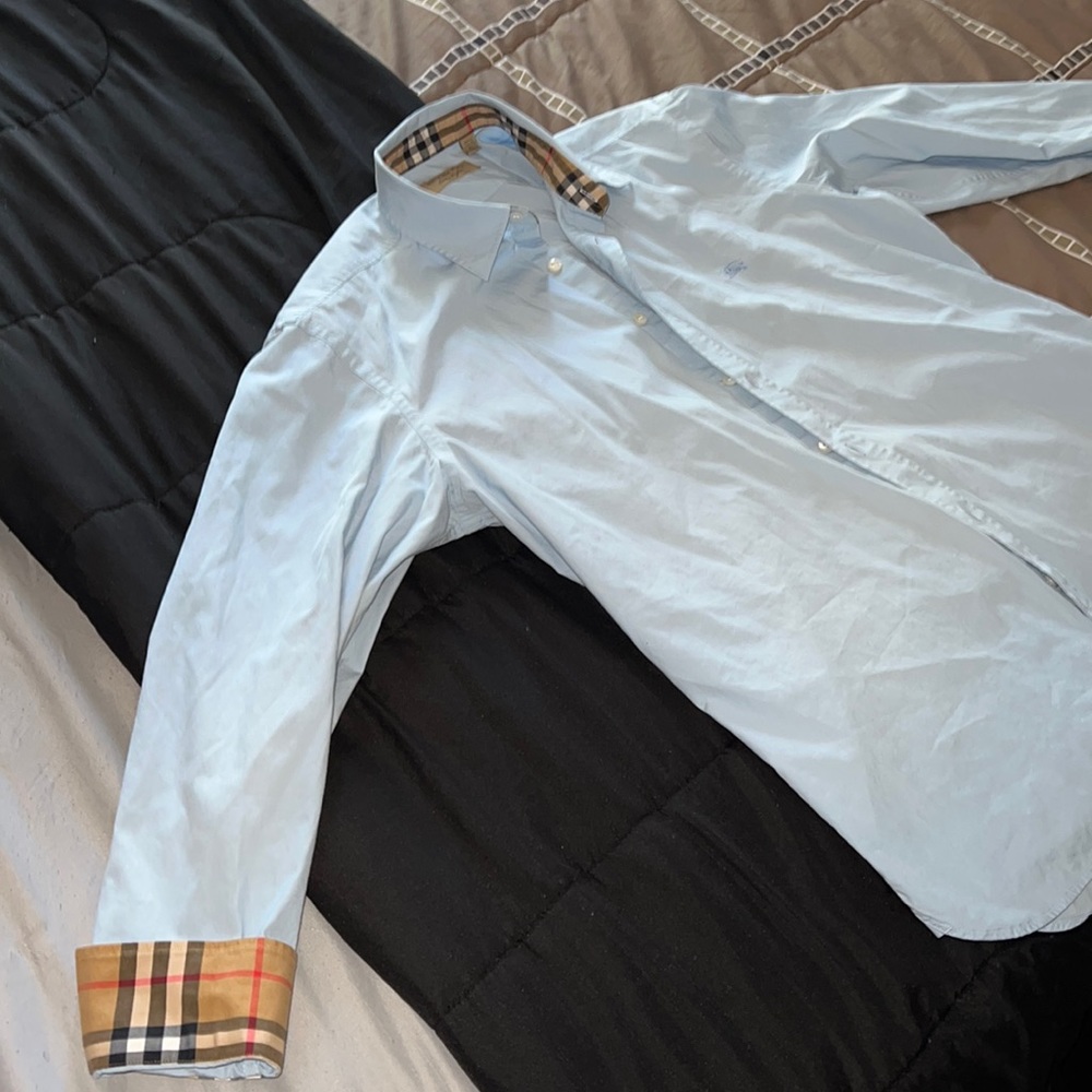 XL Burberry Baby Blue Long sleeve Button Up